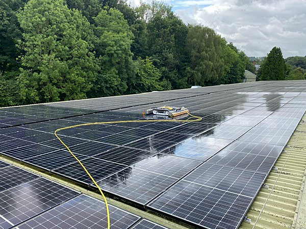 Commercial Solar Panel Cleaning